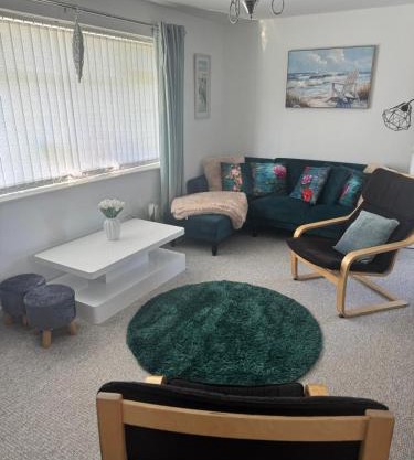 Trem-y-mor, 6 Gower Holiday Village