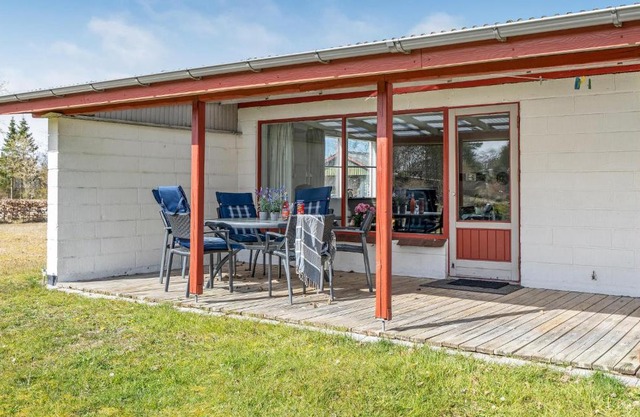 Two-Bedroom Holiday Home In Tarm