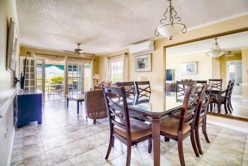 Two Bedroom Seafront Suite - Quiet & Relaxing