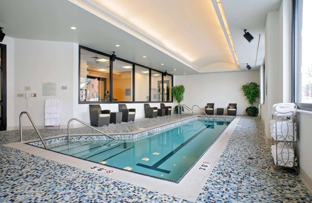 Unwind & Relax: Waterfront Stay Near Old Port District, Pet-Friendly & Breakfast
