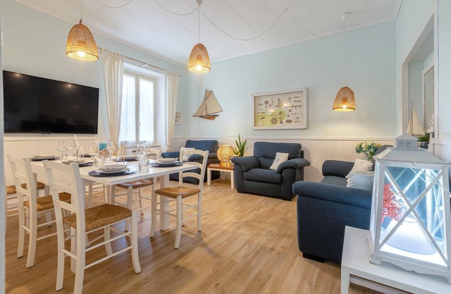 Vacation Apartment "Appartamento degiorgio8" with Terrace & Wi-Fi