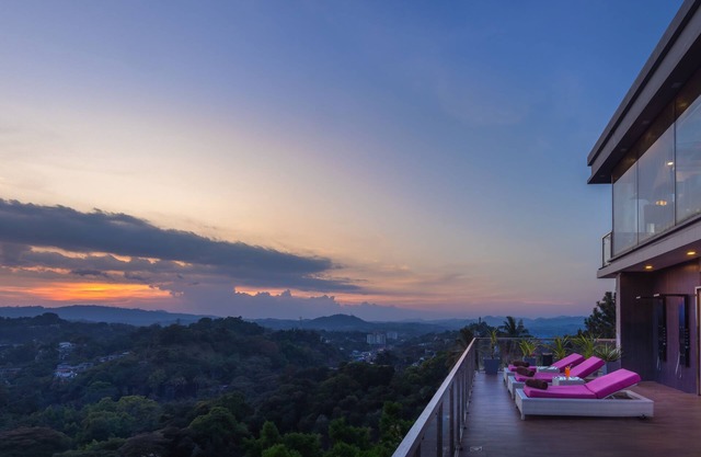 View 360
