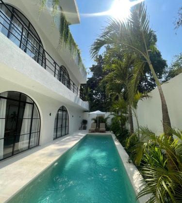 Villa Anwa Cove - Fantastic 6-BR & 2-Pool Villa in Umalas
