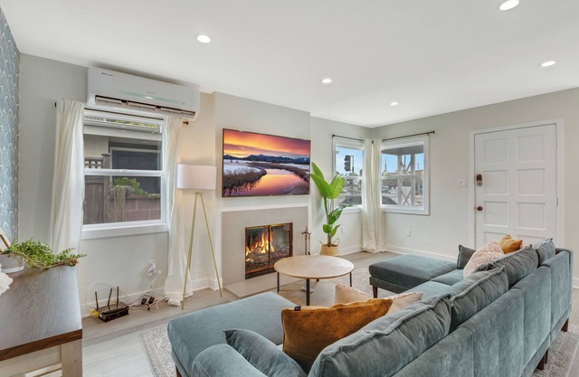 Wonderful Naples Beauty cottage 2 mins 2 the sand