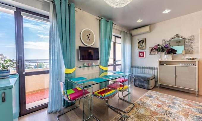 Sochi City Centre Apartment | Балкон на море