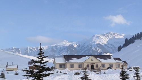 Almaty Province House | Гостевой дом Мыңжылки
