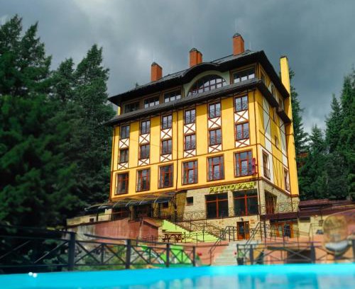 Dragobrat Hotel | Готель Вілла Драгобрат