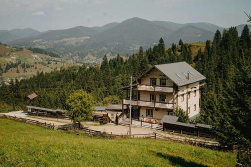 Snidavka Hotel | Готель Еко-Міївка