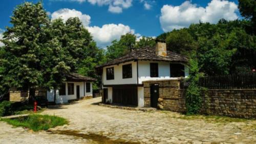 Bojentsi House | Динова Къща