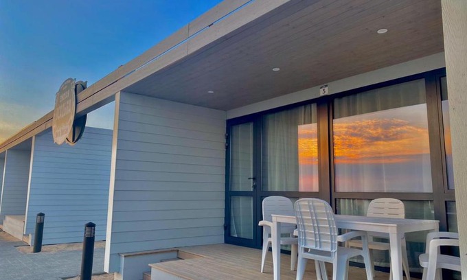 Dolzhanskaya Apartment | Ейская усадьба в Должанской