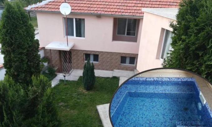 Strelcha House | Къща за гости Мира