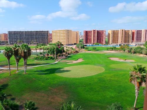 Marina El Alamein Ski Chalet | جولف بورتو مارينا