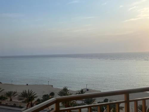 Bay La Sun Apartment | ريفان بيتش ثلاث غرف عوائل واعمال