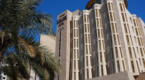 An Najaf Hotel | فندق قصر الخورنق