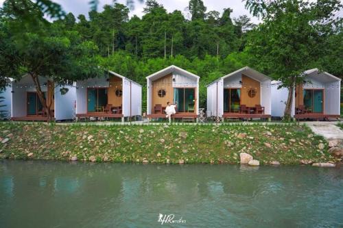 Kaeng Khoi Other | ชิลล์ แคมป์ ชะอม