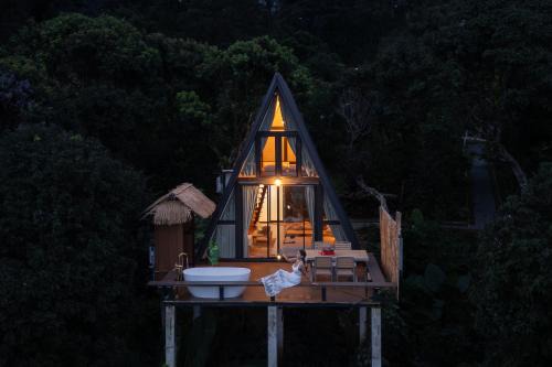 Mae Sai Ski Chalet | ม่านหมอก ผาฮี้