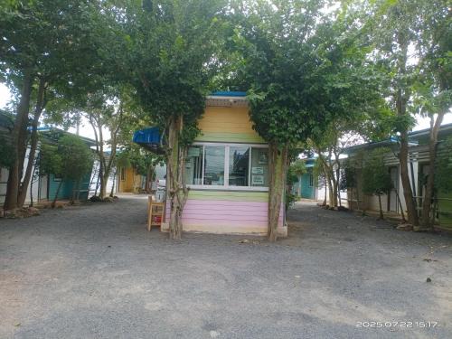 Ban Pa Yang Resort | เพชรรัตน์รีสอร์ทแอนด์สปา