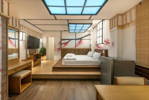 Nai Mueang Hotel | โรงแรมชิบะรูม นครราชสีมา เซ็นทรัลโคราช