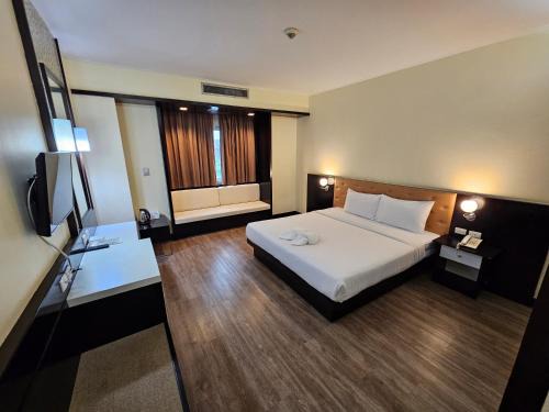 Nai Mueang Hotel | โรงแรม ซิตี้พาร์ค โคราช City Park Hotel