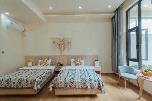 Shangri-La House | 云硕客栈