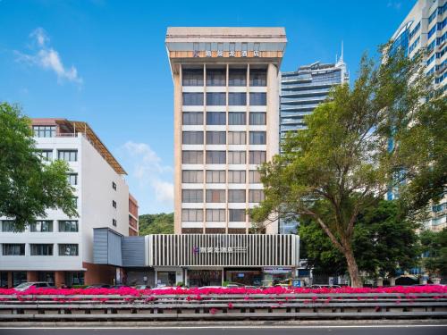 East Huanshi Road Hotel | 凯旋龙酒店广州区庄地铁站店 广交会期间免费穿梭巴士