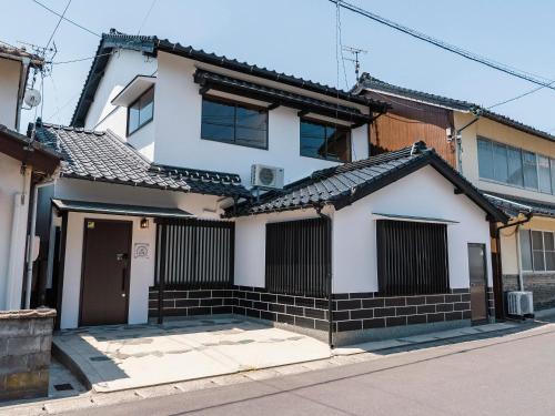 Izumo House | 出雲和結庵 by HIYORISTAY