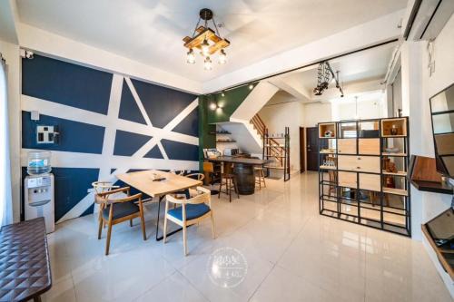 Toucheng House | 寵物友善-無門禁24小時進出-烏石驛站民宿-免費停車