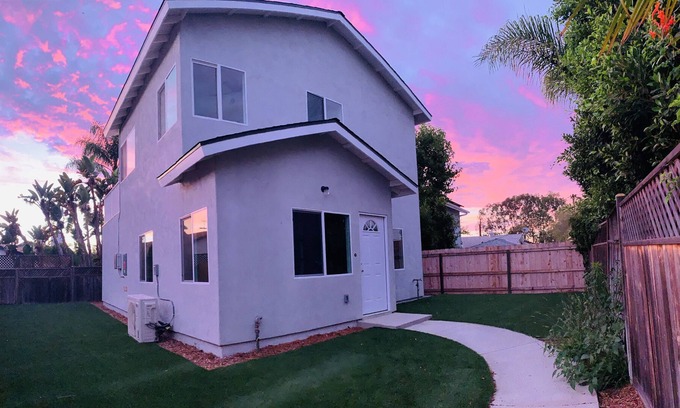 North Clairemont House | 新建独立屋Newly Constructed Home 4B2B by UCSD LaJolla DelMar SeaWorld Zoo