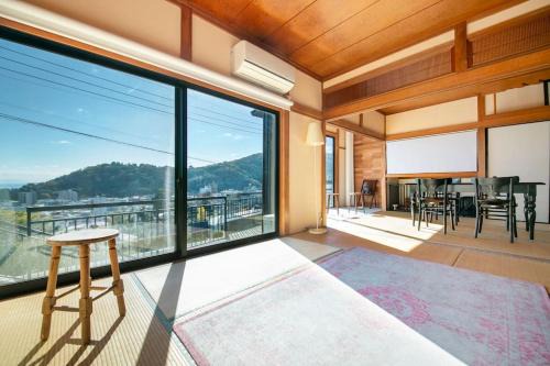 Yugawara Apartment | 湯河原「ゲストハウス城堀の家」