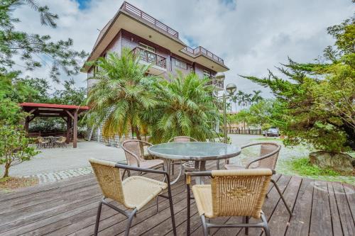 Lugu House | 溪頭鹿谷小半天春秋園民宿ChungQiu Yuan