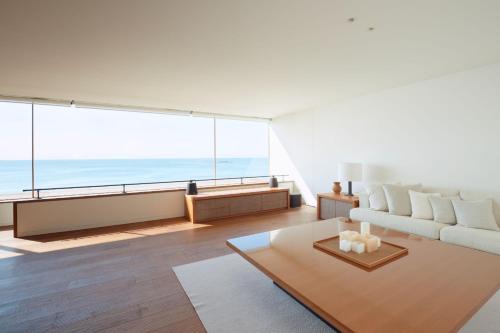 Yokosuka Villa | 葉山 Syla Hotel Zushi-Hayama