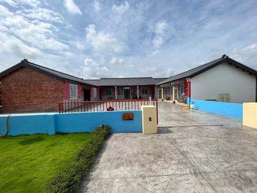 Erlun House | 酒姑三合院民宿