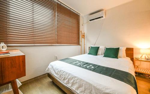 Choryang House | 부산역 7분, 부산항 국제여객터미널, 국제시장, 영도,3룸 8인