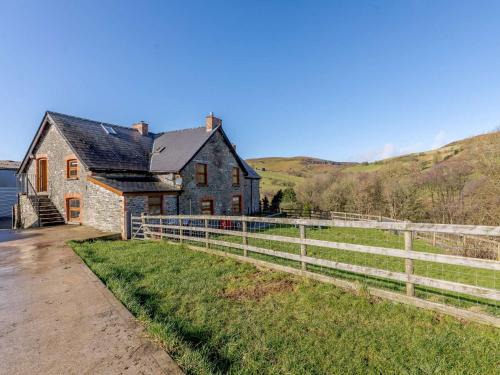 Builth Wells House | 1 Bed in Hay-on-Wye 81465