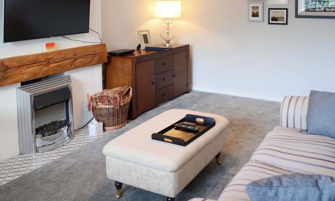 Nairn Cottage | 1 bedroom accommodation in Nairn