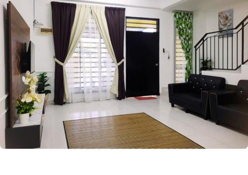 Senai House | 12pax Senai RestHome near Senai Airport