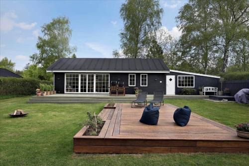 Hornbaek House | 1392-N-Hornbaek-Merkurvej-17