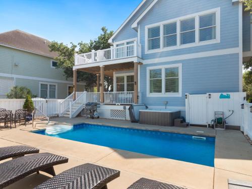 Corolla House | 1807 - Mare Sea