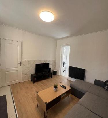 Bobigny Apartment | 2 bedroom Apartment very close to Paris