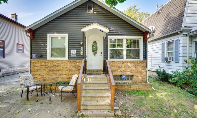 Fond du Lac Apartment | 2 Mi to Lake Winnebago: Cozy Fond du Lac Studio