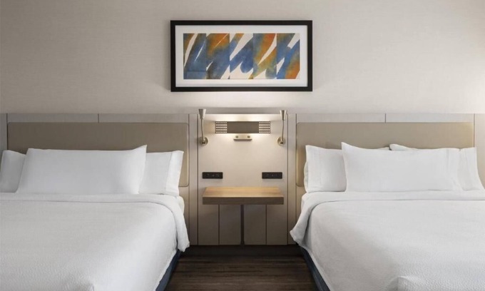 Albuquerque Hotel | 2 Queen Units | Onsite Pool | Minutes to Airport