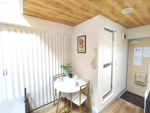 Okubo Apartment | 201新宿区最繁华地域徒步到東新宿只需要5分钟徒步到新大久保只需要7分钟复式房间全新装修