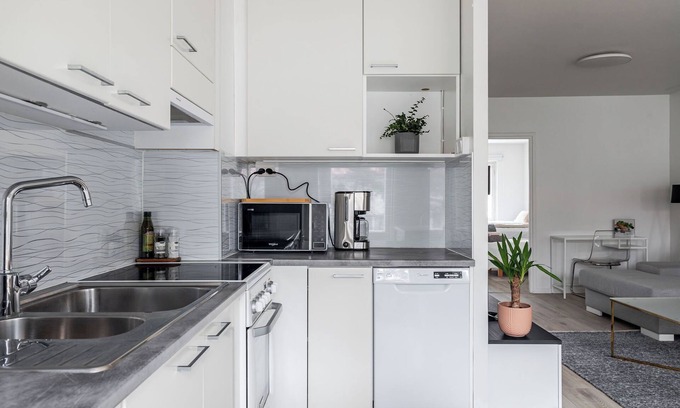 Lahti Apartment | 2BR Apt near Center with Free Parking