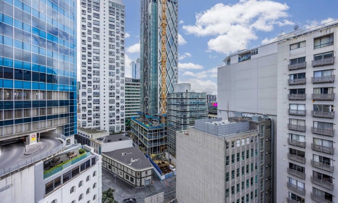Auckland Central Business District House | 3 Double 1 Single 2 Sofa Beds apartment