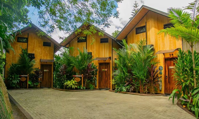 Monterrey Cabin | 3 identical units cabins + plus 1 small villa, pool and 4 jacuzzis