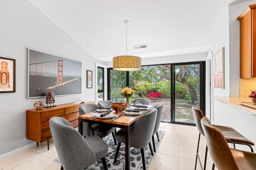 Del Monte Forest House | 3984 Life of Riley home