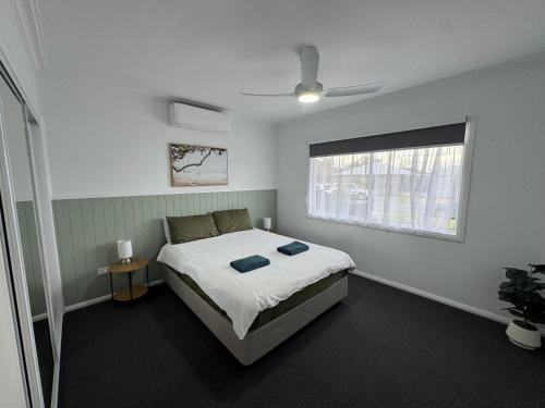 Shepparton House | 3Bed 2Bath home - Nth Central Reno metres from Hosp w Wifi