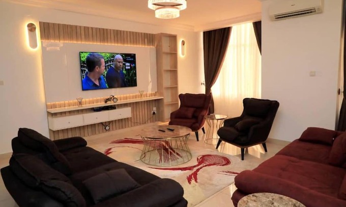 Ikeja Apartment | 3bedroom Apt, all rooms with TV, Ac