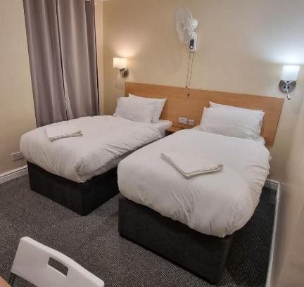 Dartford House | 48 The Brent