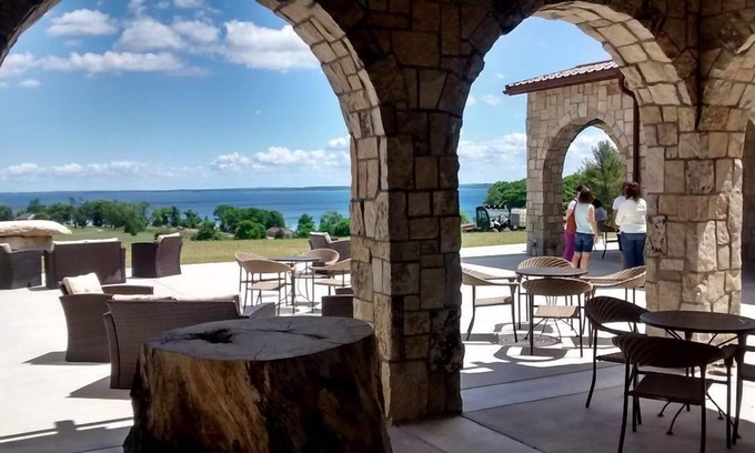 Traverse City Condo | 539 Bay St. Lake View Condo Unit 103E